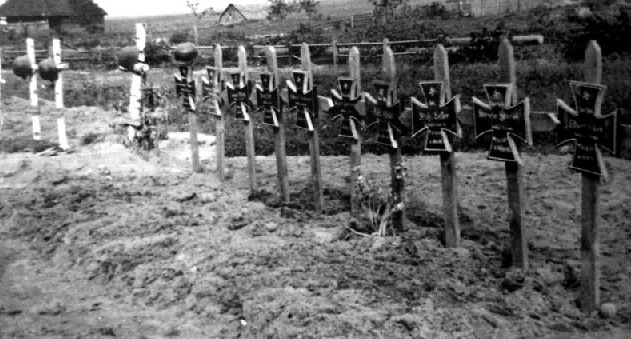 Die Kriegsfackel über den Dörfern II: Suizid eines Unteroffiziers in