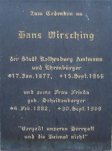 Ehrentafel an der Friedhofskapelle; Foto: Gußmann 