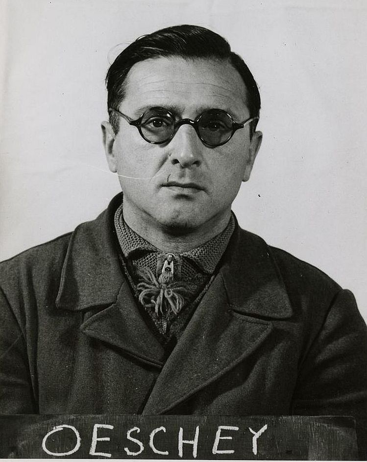 Sonderrichter Oswald Oeschey als Häftling 1946